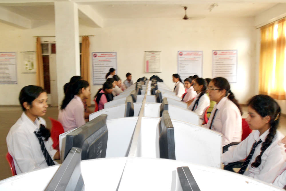 SIRDA Group of Institution Mandi Academic Facility photo 13